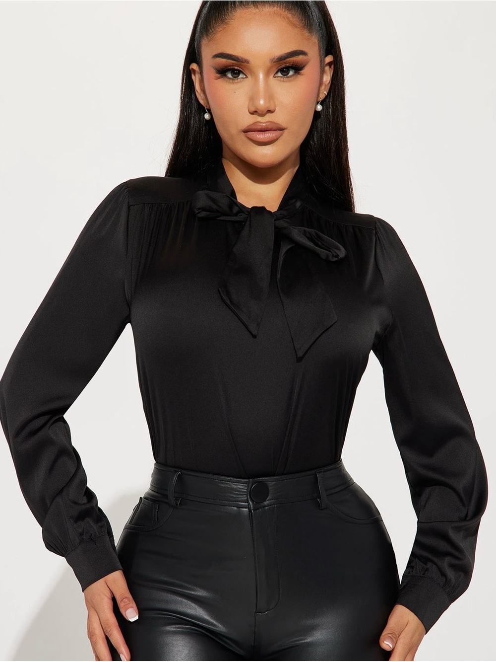 Fashion Nova Black Tie-Front Long Sleeve Blouse